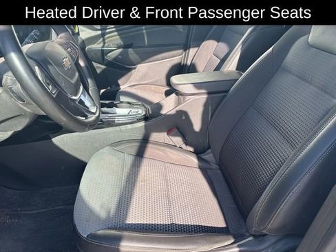 Used 2024 Chevrolet Trax LT w/ Driver Confidence Package image 15