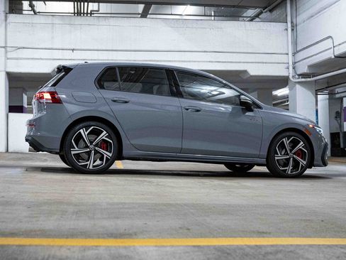 New 2026 Volkswagen GTI SE FWD image 7