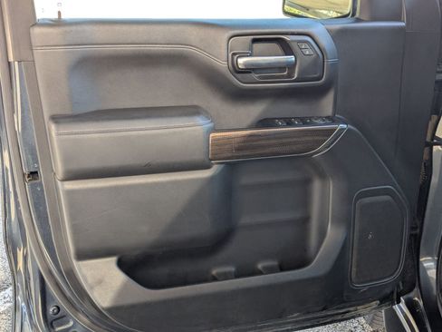 Used 2019 Chevrolet Silverado 1500 LT w/ All-Star Edition image 11