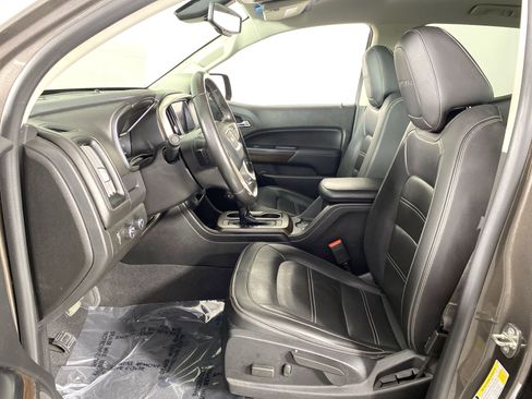 Used 2019 GMC Canyon Denali image 16