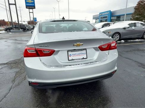 Used 2021 Chevrolet Malibu LS image 7