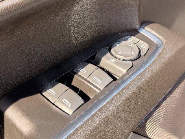 Used 2023 Chevrolet Silverado 1500 RST w/ Z71 Off-Road Package AWD/4WD image 10