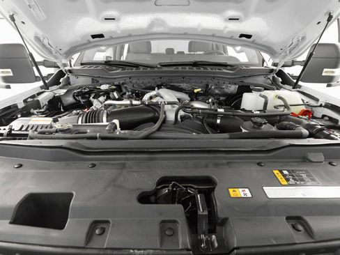 Used 2023 Ford F250 XLT image 32