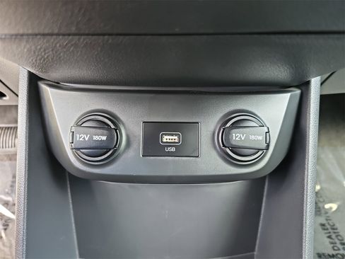 Used 2020 Hyundai Ioniq Limited image 28