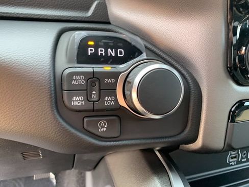 New 2027 RAM 1500 4x4 Crew Cab image 17