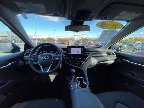 Used 2024 Toyota Camry LE image 8