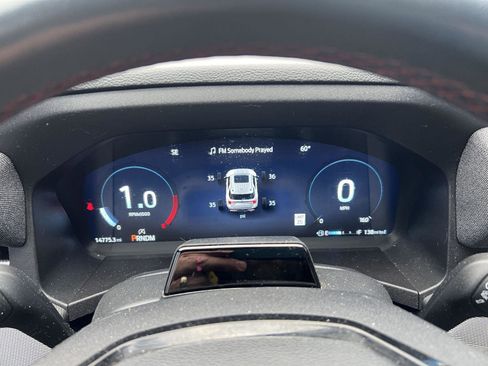 Used 2025 Ford Explorer ST image 19