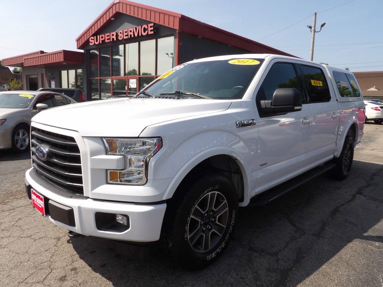 Used 2017 Ford F150 XLT w/ Equipment Group 302A Luxury AWD/4WD image 1