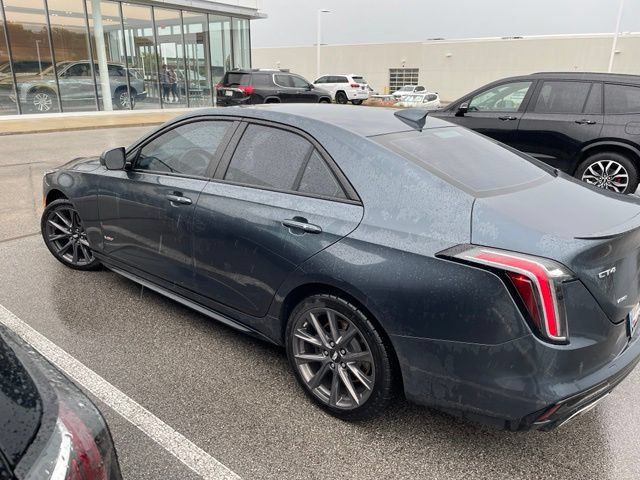 Used 2021 Cadillac CT4 V w/ Driver Awareness Plus Package AWD/4WD image 2