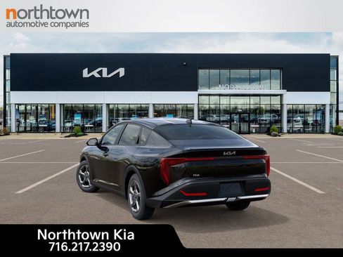 New 2026 Kia K4 LXS image 5