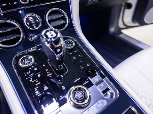 Used 2020 Bentley Continental GT AWD/4WD image 45