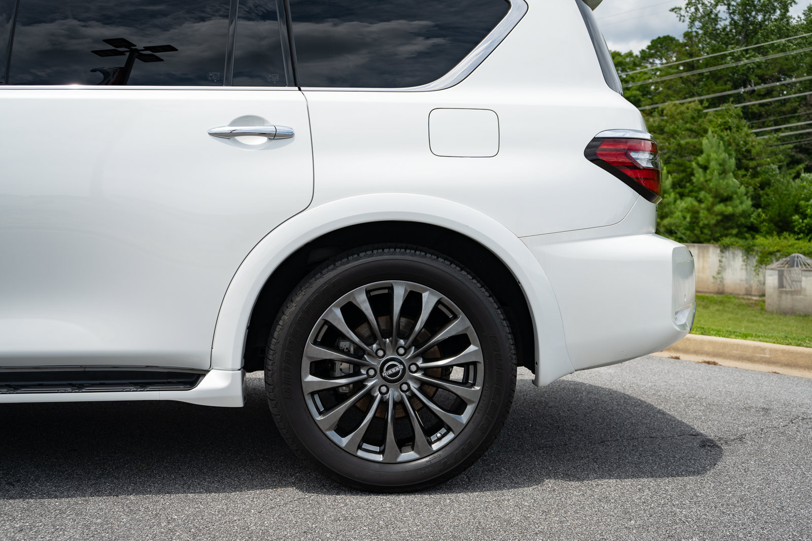 Used 2024 Nissan Armada Platinum w/ Cargo Package RWD image 6