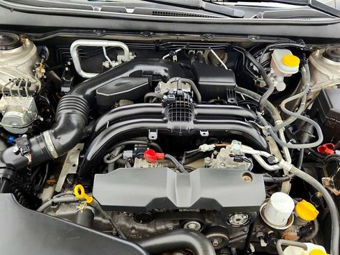 Used 2017 Subaru Legacy 2.5i Limited AWD/4WD image 26