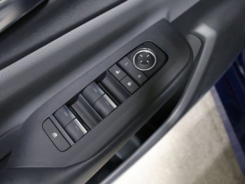 New 2026 Toyota Prius XLE AWD/4WD image 14