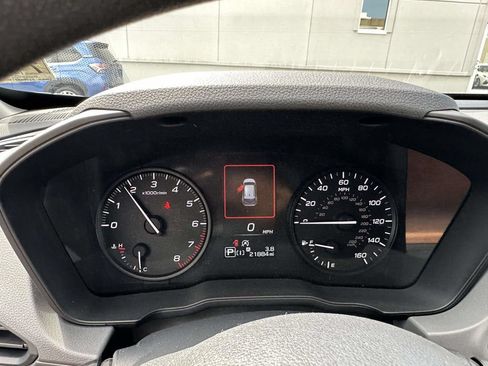 Used 2024 Subaru Crosstrek 2.0i AWD/4WD image 26