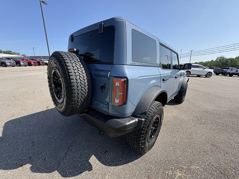 Used 2025 Ford Bronco Badlands AWD/4WD image 5