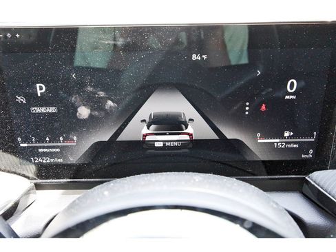 Used 2025 Nissan Kicks SR FWD image 13