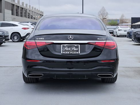 Used 2022 Mercedes-Benz S 580 4MATIC Sedan image 7