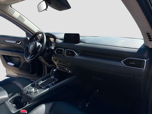 Used 2019 MAZDA CX-5 Touring FWD image 5