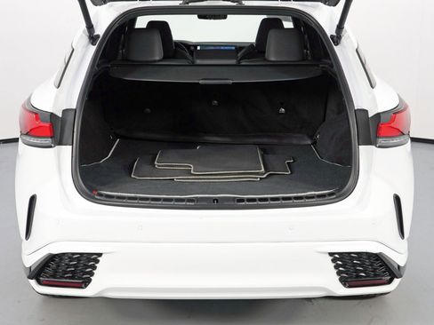 Used 2023 Lexus RX 500h F Sport image 10