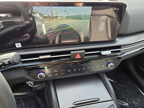 New 2026 Kia Sportage EX image 12