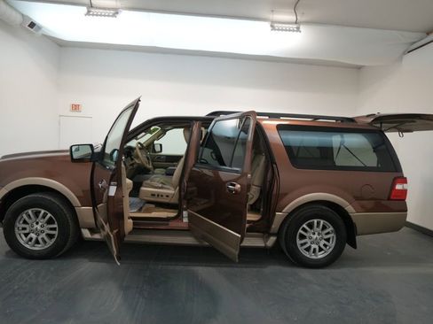 Used 2012 Ford Expedition EL XLT image 31