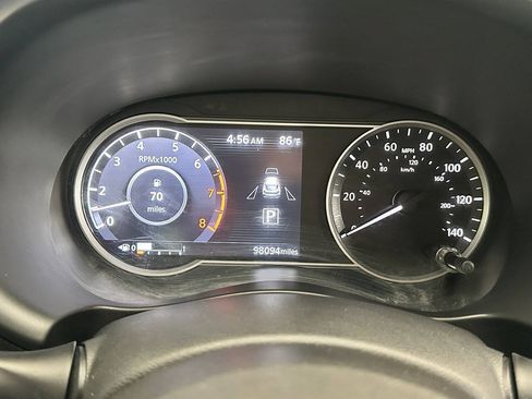 Used 2019 Nissan Kicks SV FWD image 9