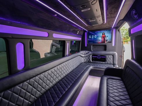 Used 2024 Mercedes-Benz Sprinter 3500 image 56