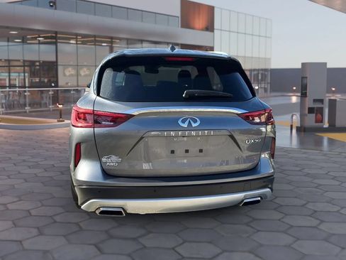 Used 2019 INFINITI QX50 Essential w/ Premium Heat Package AWD/4WD image 8