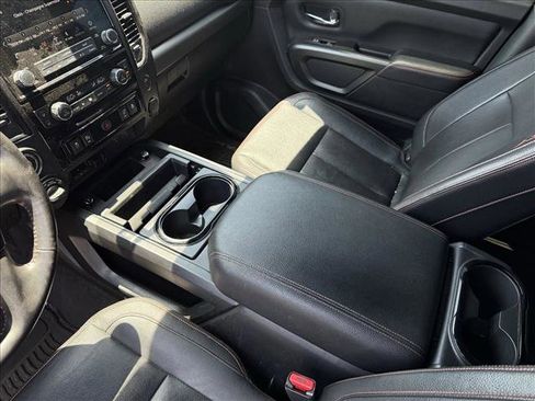 Used 2021 Nissan Titan PRO-4X w/ Pro-4x Convenience Package AWD/4WD image 14
