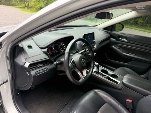 Used 2021 Nissan Altima 2.5 SR image 24