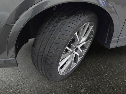 New 2025 Audi Q3 2.0T Premium Plus image 31