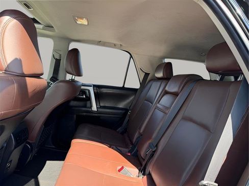 Used 2017 Toyota 4Runner Limited image 18