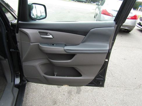 Used 2012 Honda Odyssey EX-L image 19