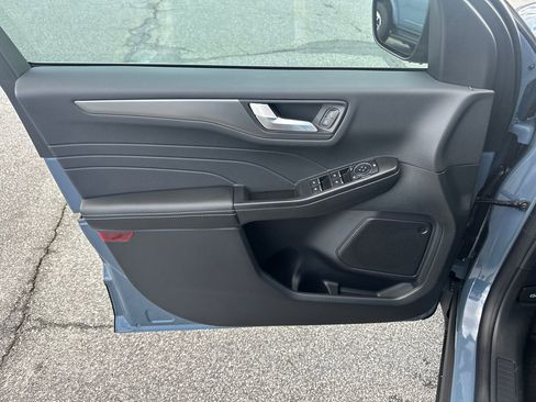 New 2026 Ford Escape PHEV image 33