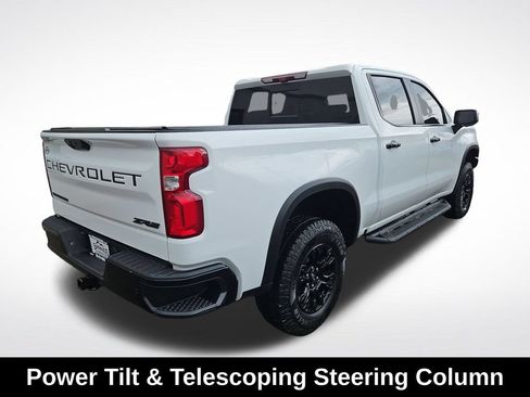 Used 2023 Chevrolet Silverado 1500 ZR2 w/ Technology Package AWD/4WD image 6