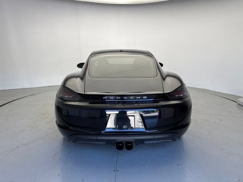 Certified 2024 Porsche 718 Cayman S RWD image 4