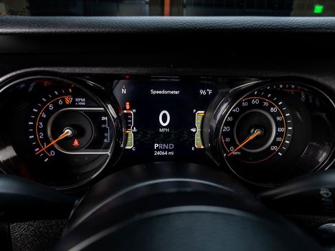 Used 2021 Jeep Wrangler Unlimited Sport AWD/4WD image 19