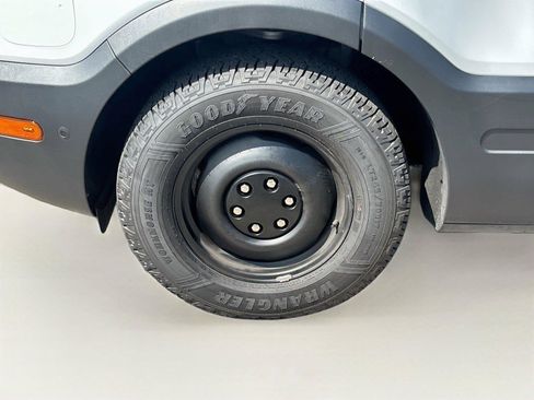 Used 2024 Rivian Delivery 500 FWD image 24