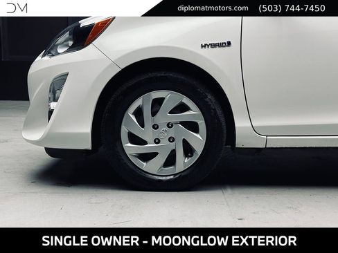 Used 2015 Toyota Prius C Two FWD image 36