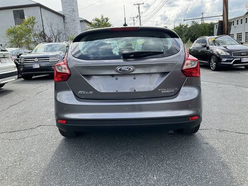 Used 2014 Ford Focus Titanium FWD image 5