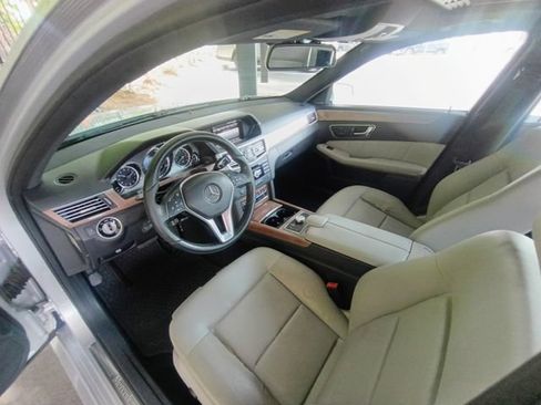 Used 2013 Mercedes-Benz E 350 Sedan image 30
