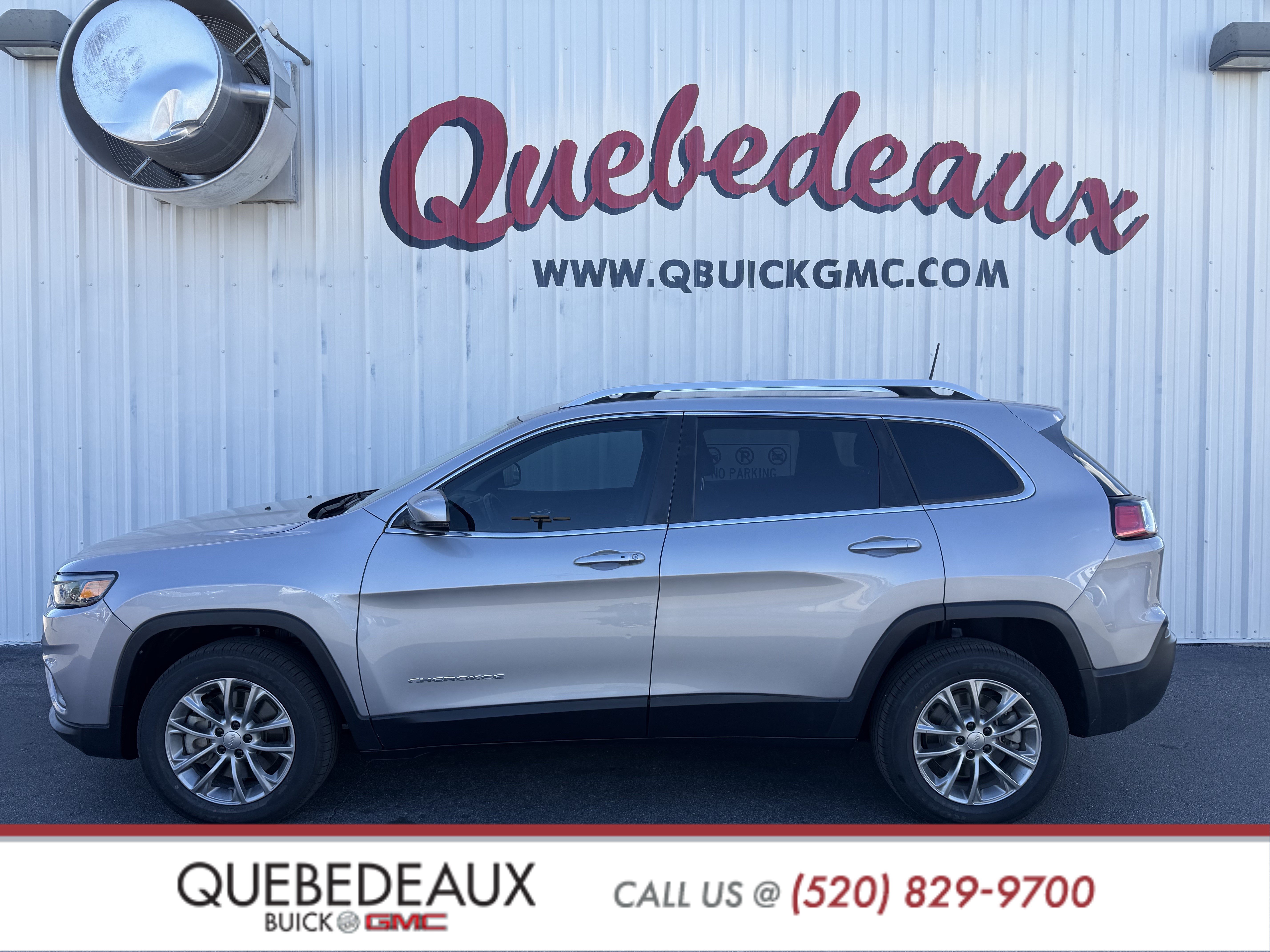Used 2020 Jeep Cherokee Latitude Plus FWD image 8