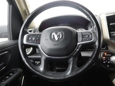 Used 2019 RAM 1500 Laramie AWD/4WD image 27
