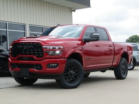 Used 2026 RAM 2500 Limited AWD/4WD image 12