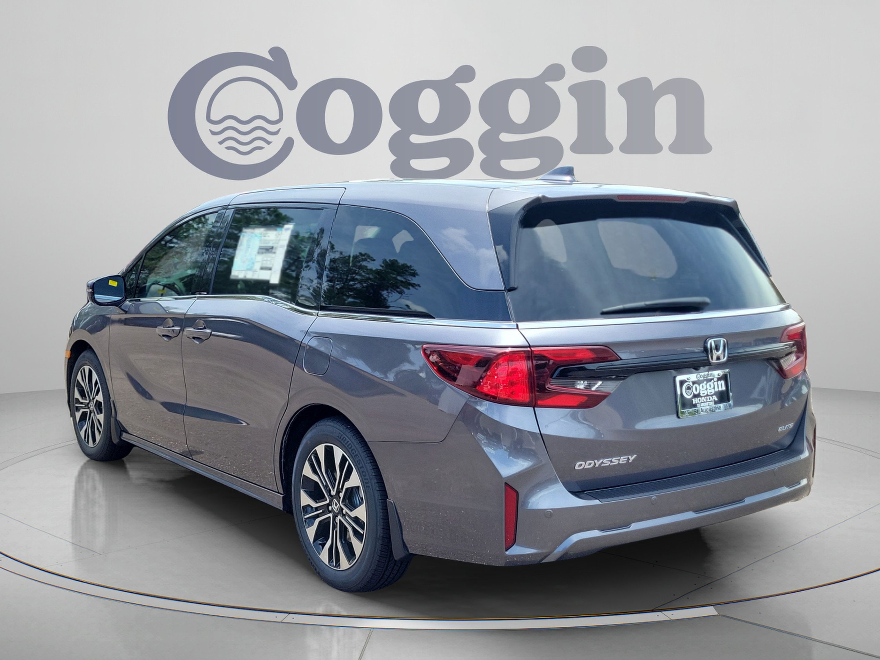 New 2026 Honda Odyssey Elite image 3