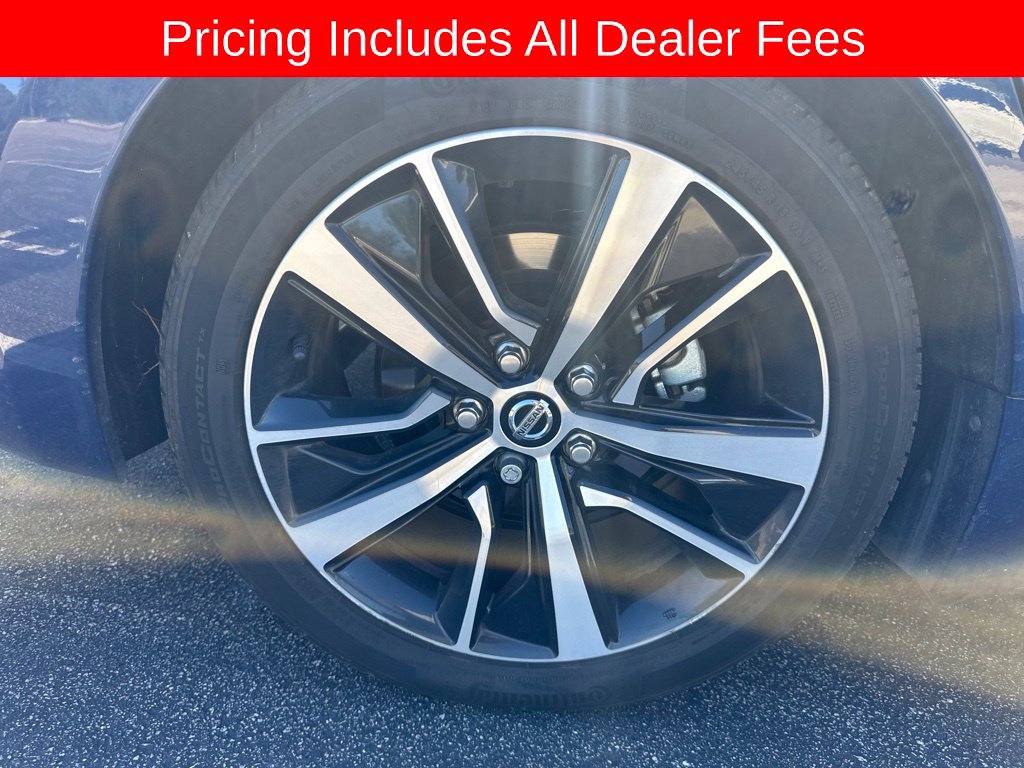 Used 2022 Nissan Maxima SV w/ Floor Mat Group FWD image 9