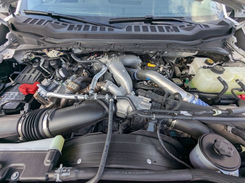 New 2025 Ford F350 XL w/ XL Chrome Package image 10