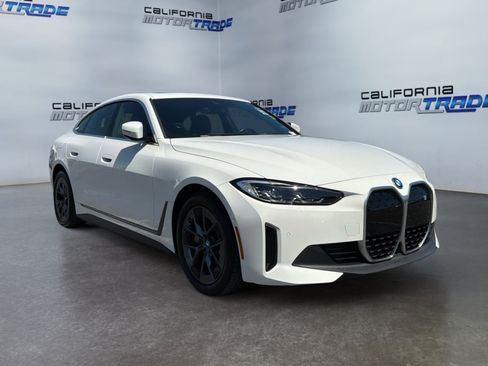 Used 2023 BMW i4 eDrive40 w/ Premium Package RWD image 3