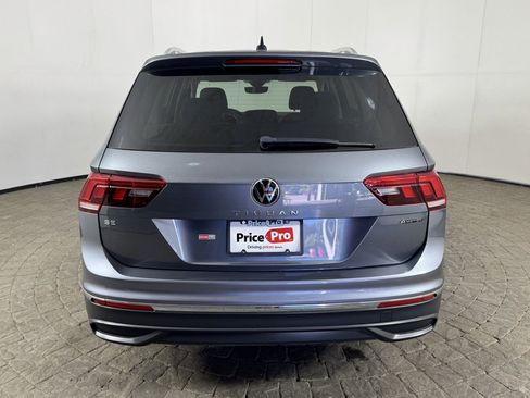 Used 2022 Volkswagen Tiguan SE image 6